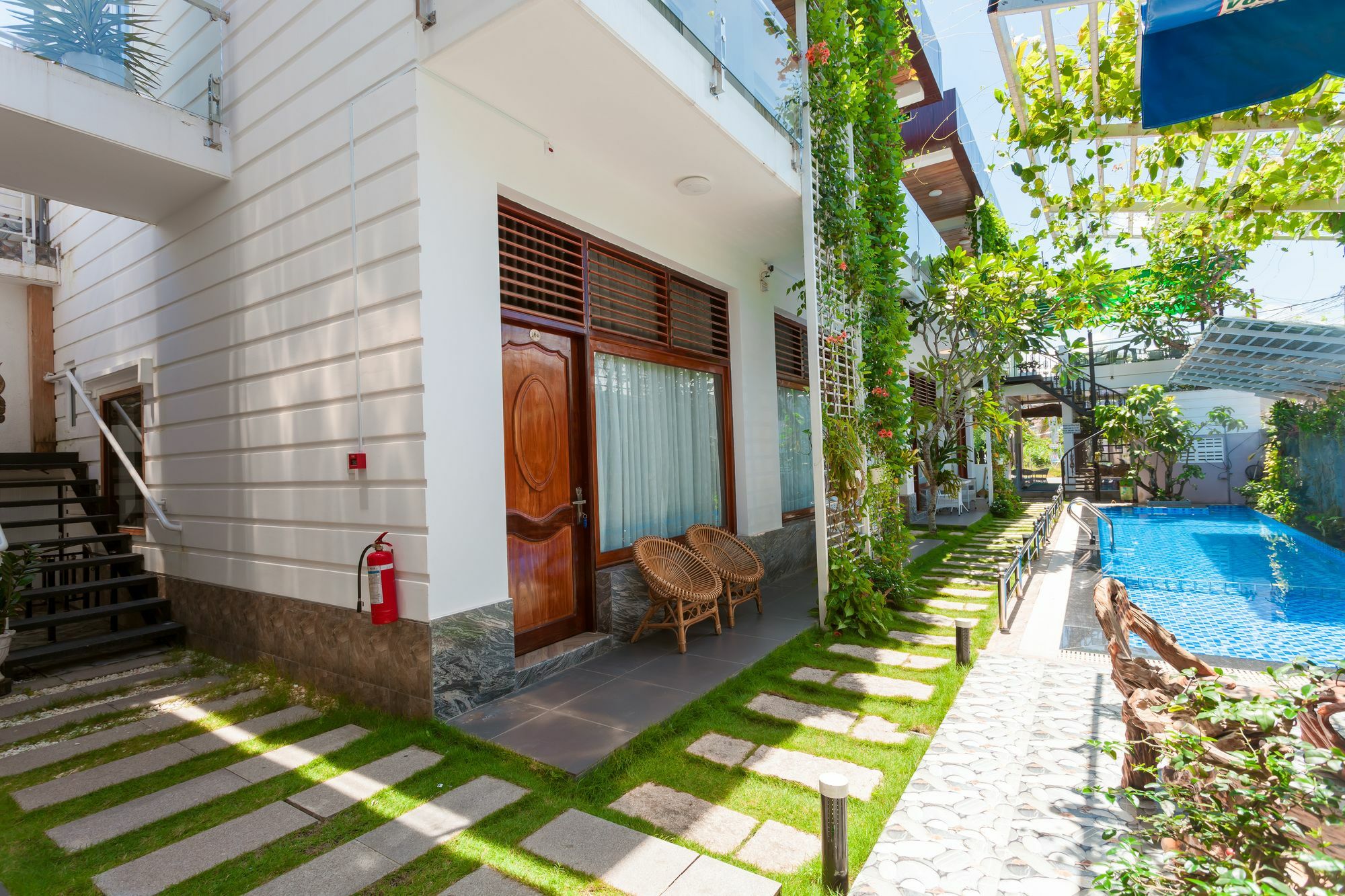 Hotel Blue Dragon Phu Quoc Exterior photo